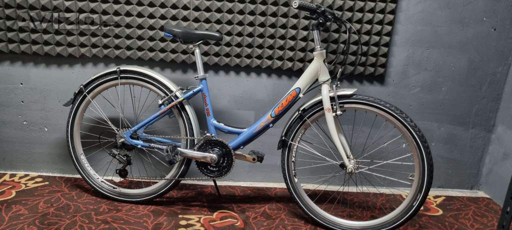 Dívčí kolo KTM street 24