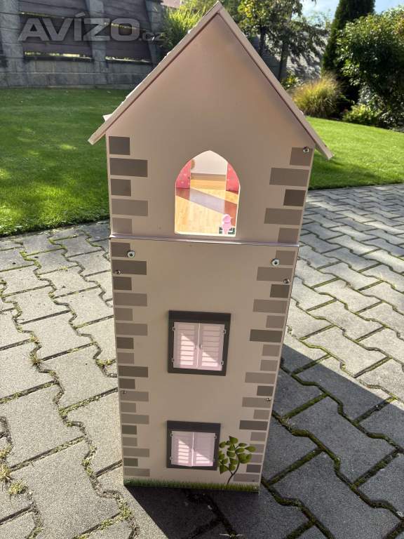 Foto inzerátu Domeček pro panenky
