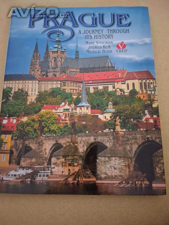 Prodám knihu Praque a journey through its history