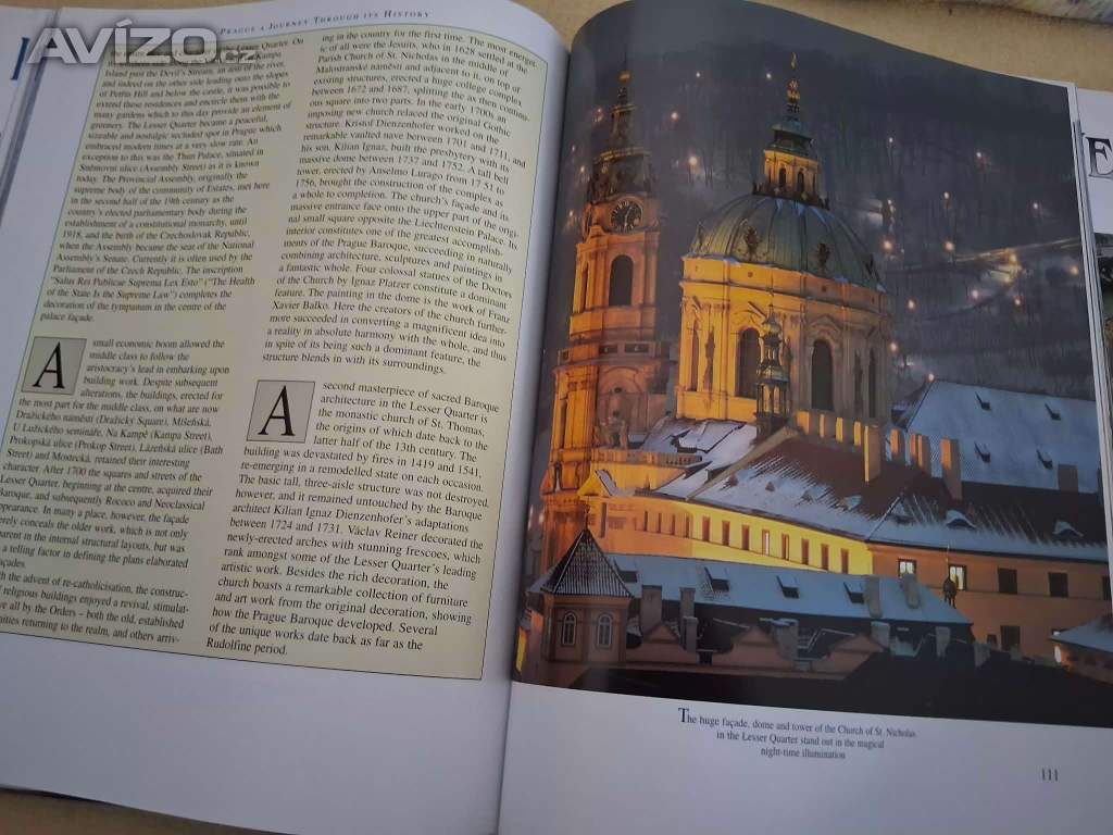 Foto inzerátu Prodám knihu Praque a journey through its history