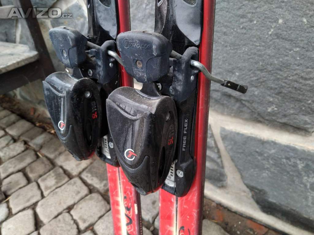 Foto inzerátu sjezdové lyže Rossignol 177cm s vázáním Tyrolia