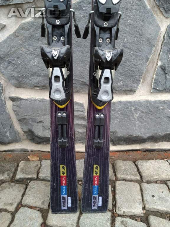 Foto inzerátu sjezdové lyže Salomon Racer 165cm s vázáním