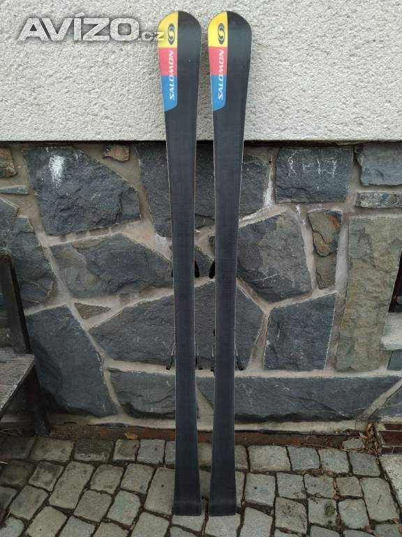 Foto inzerátu sjezdové lyže Salomon Racer 165cm s vázáním