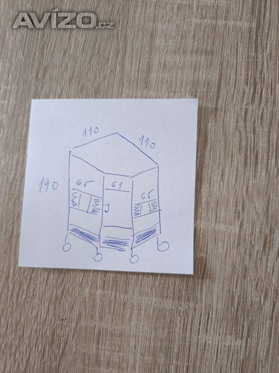 Foto inzerátu Rohová Klec pro velkého papouška 