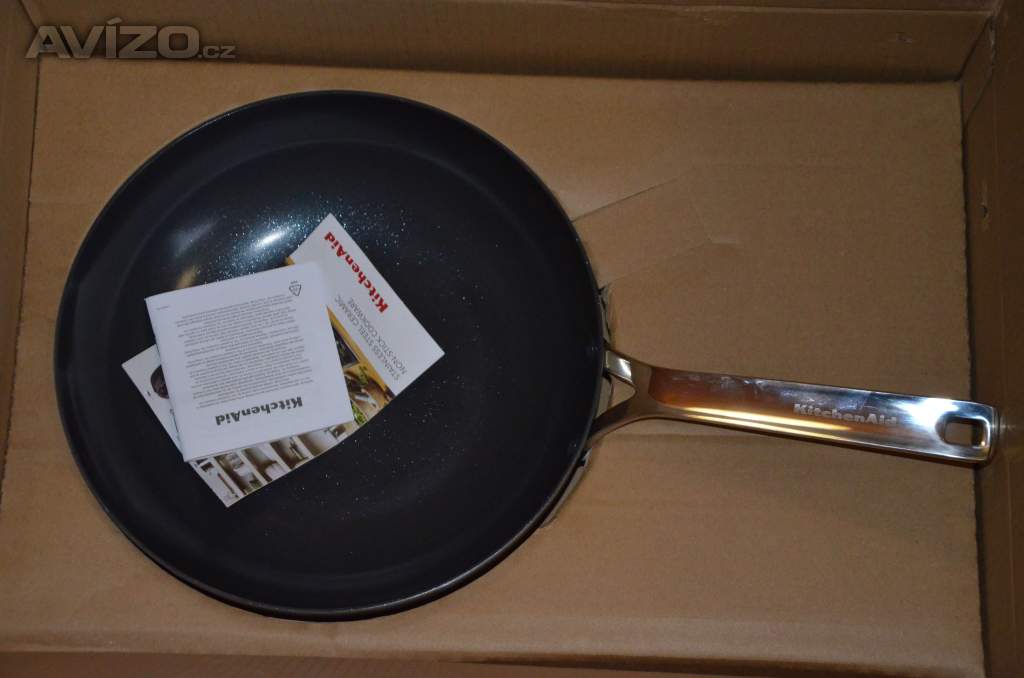 Foto inzerátu Pánev KitchenAid z nerezové oceli 28cm