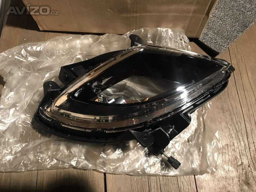 Foto inzerátu Pravá přední mlhovka 922021K000 Hyundai ix20