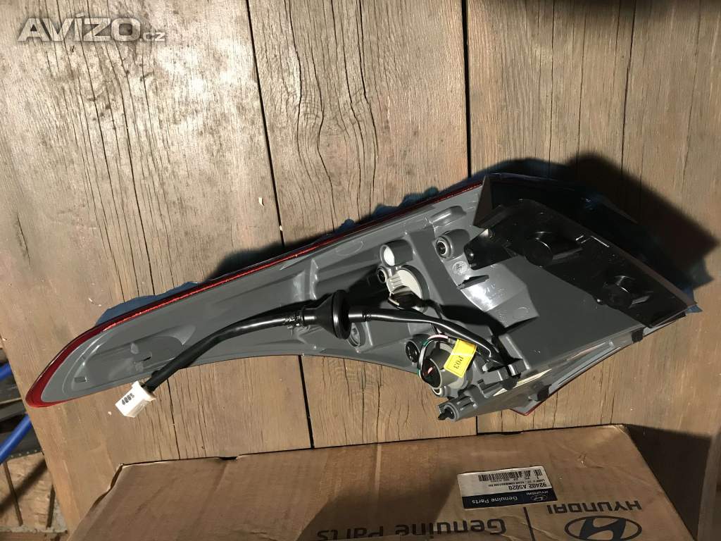 Foto inzerátu Pravé zadní světlo 92402A5020 Hyundai i30 hatchback