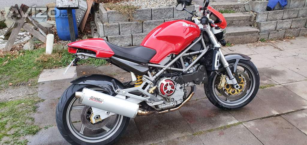 Ducati Monster S4 916, r. v. 2001