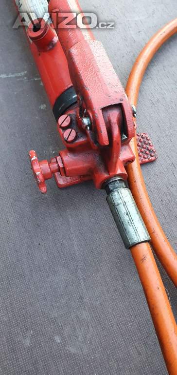 Foto inzerátu Hydraulická pumpa s ventilem a jednočinnou pístnicí