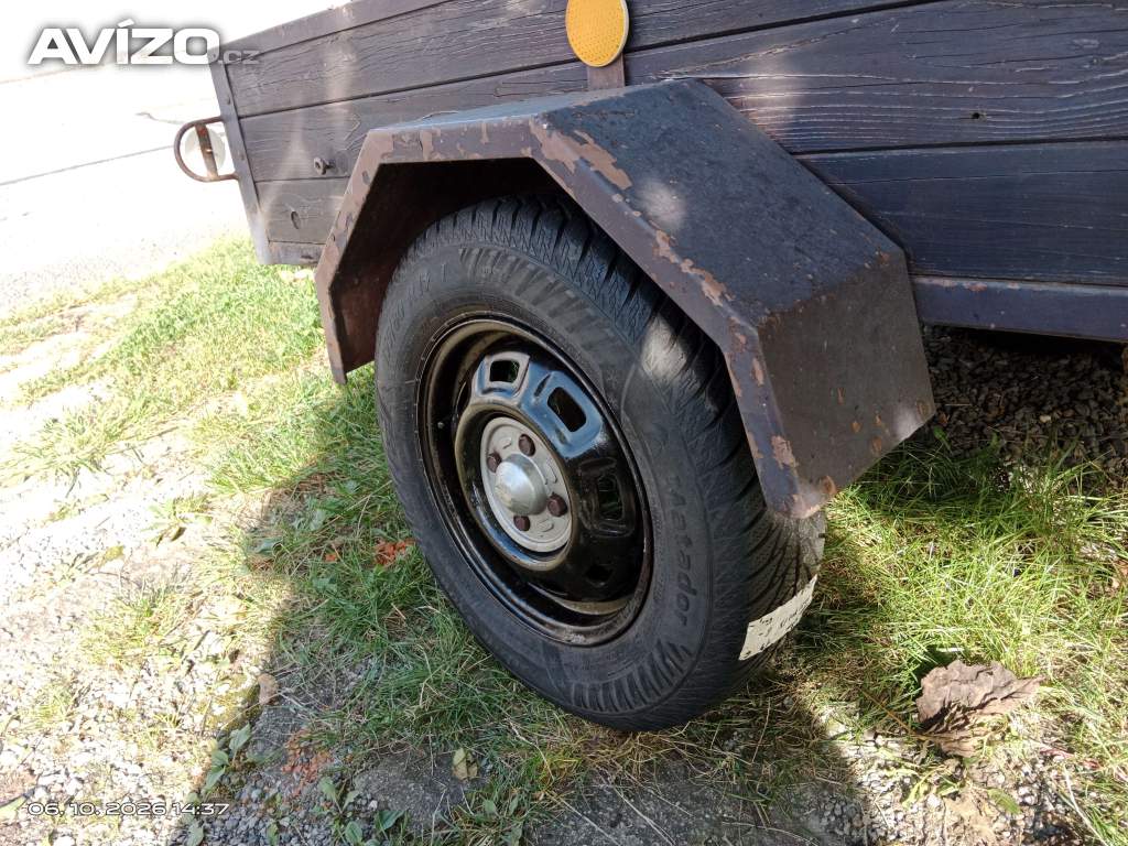 Foto inzerátu Přívěsný vozík za auto