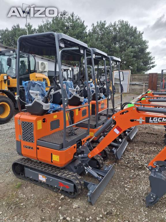 Foto inzerátu Minirypadlo Kubota LGCM LG12A s drapákem + 3 lžíce