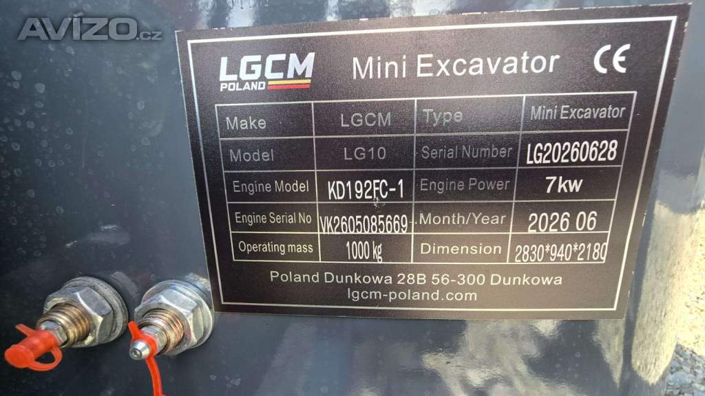 Foto inzerátu Minibagr LGCM LG10 1T s drapákem + 3 lžíce 