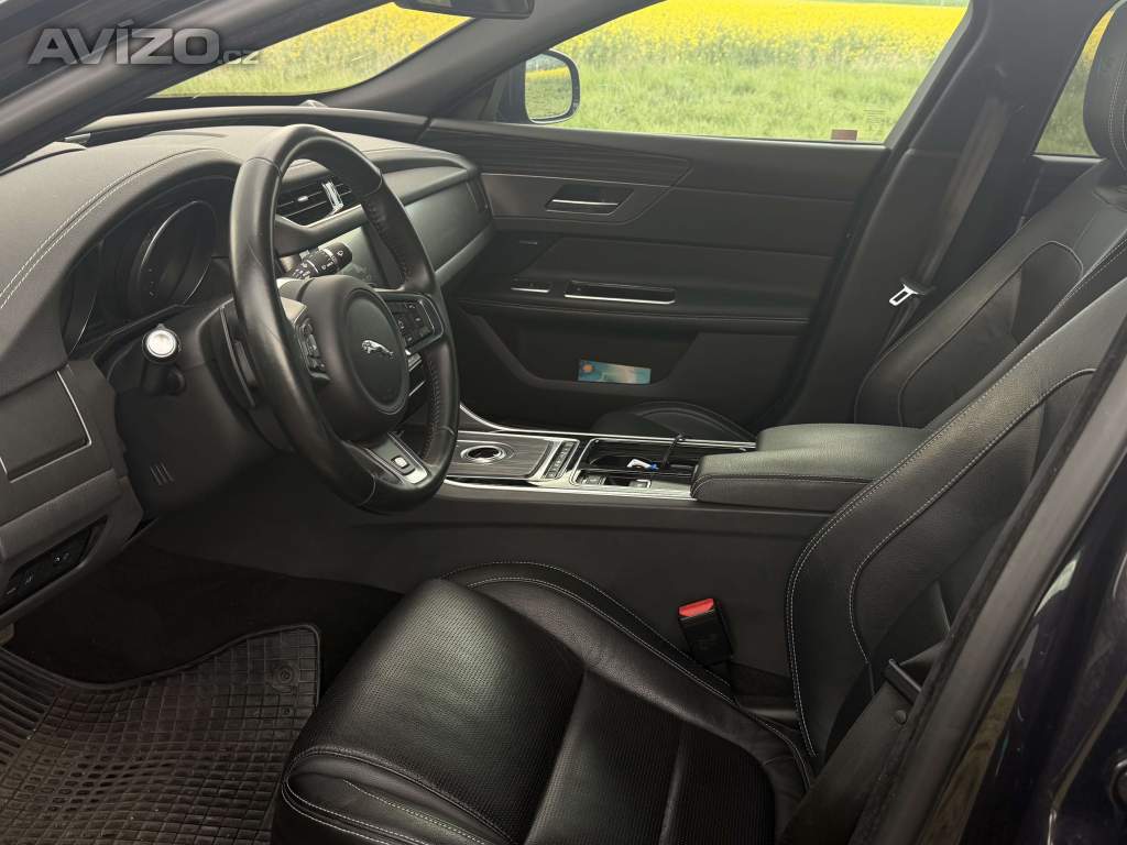 Foto inzerátu JAGUAR XF