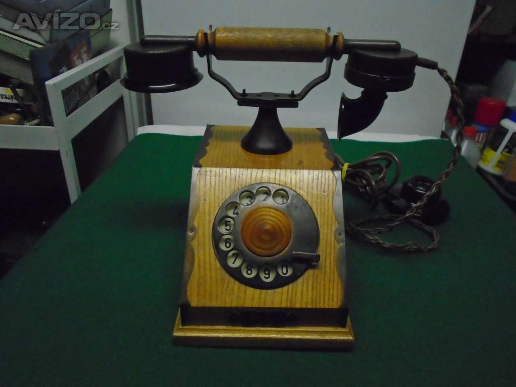 Retro dřevěný telefon Tesla C20 1974 super sběratelský stav