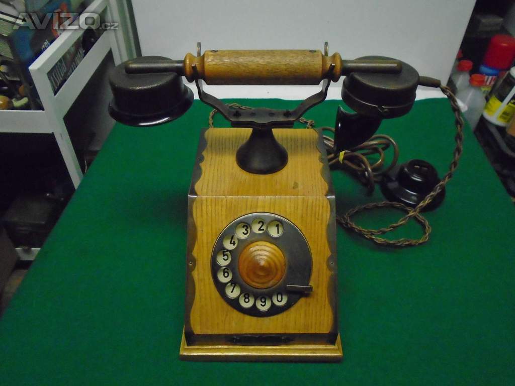 Foto inzerátu Retro dřevěný telefon Tesla C20 1974 super sběratelský stav