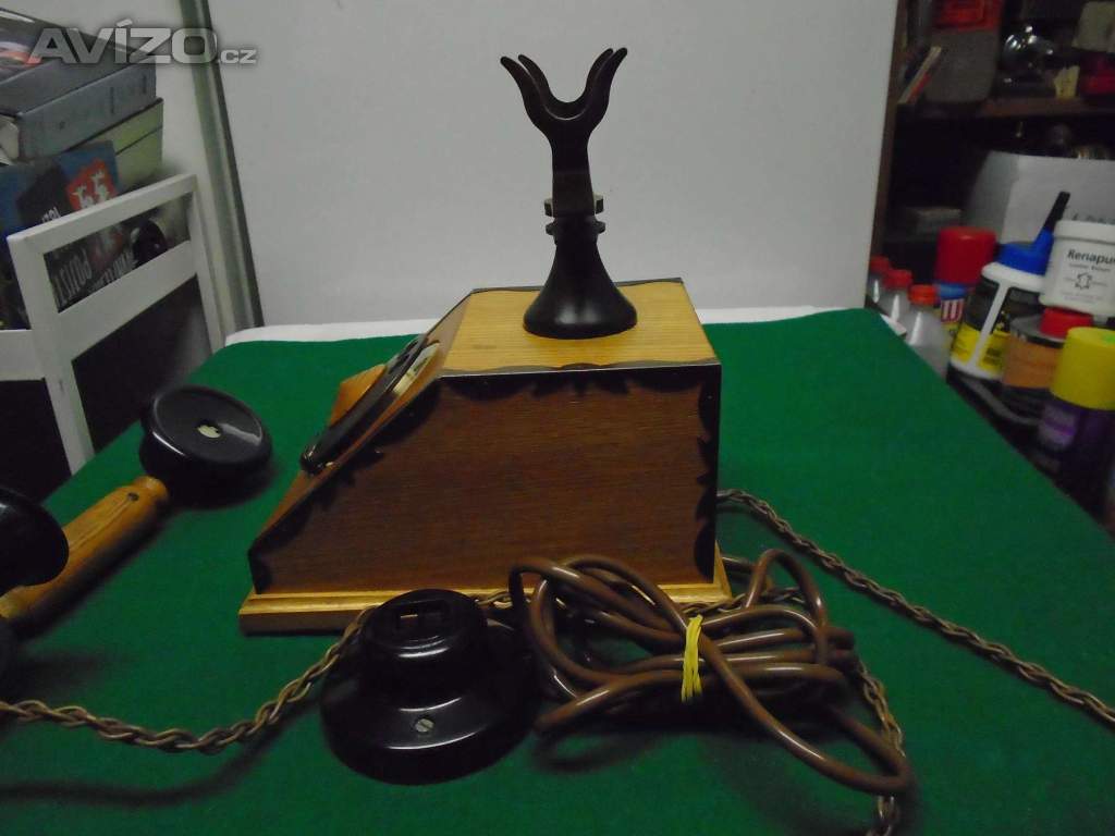 Foto inzerátu Retro dřevěný telefon Tesla C20 1974 super sběratelský stav