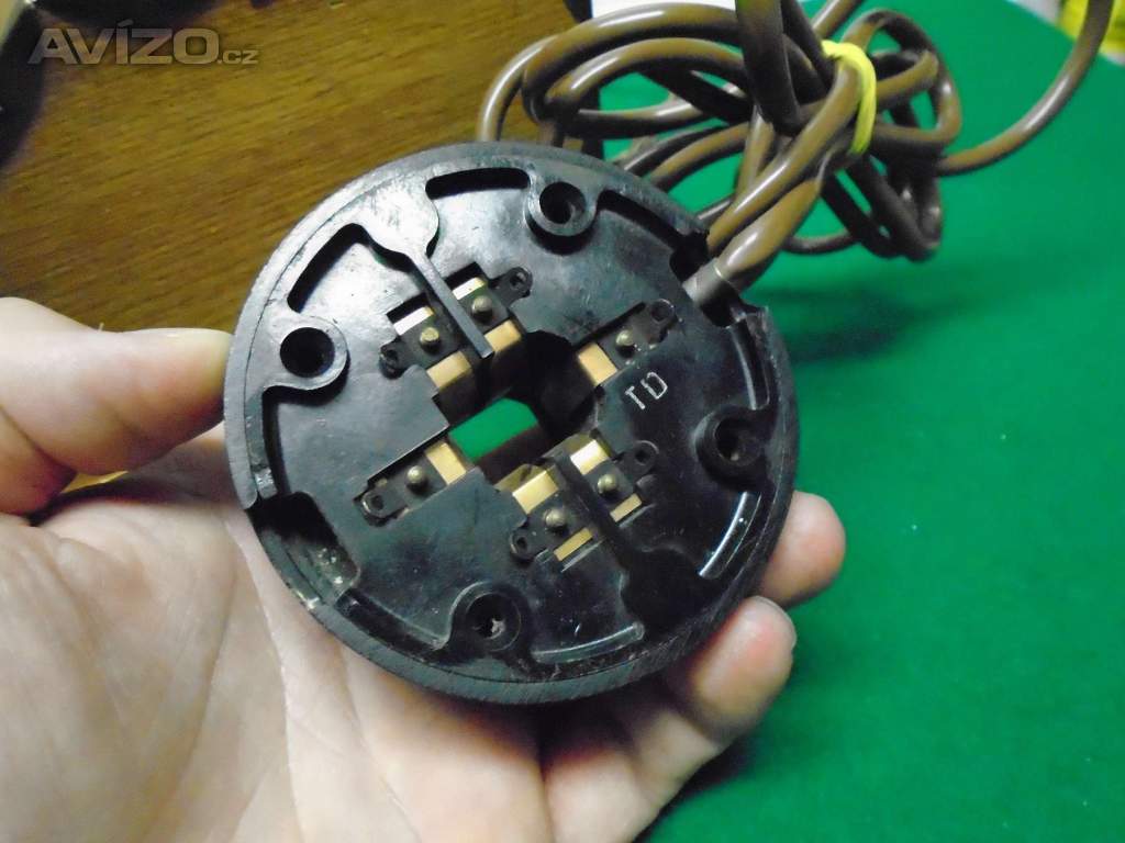 Foto inzerátu Retro dřevěný telefon Tesla C20 1974 super sběratelský stav