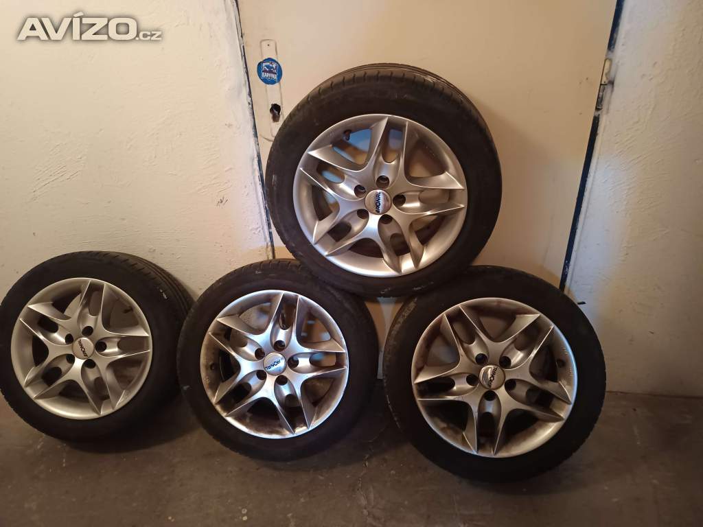 Foto inzerátu Prodám kola na auto 