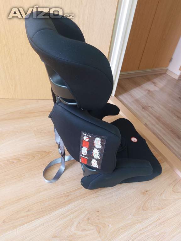 Prodám autosedačku málo používanou
