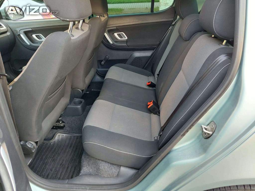 Foto inzerátu Škoda fabia 1.4 63kw rok 2010 nová stk
