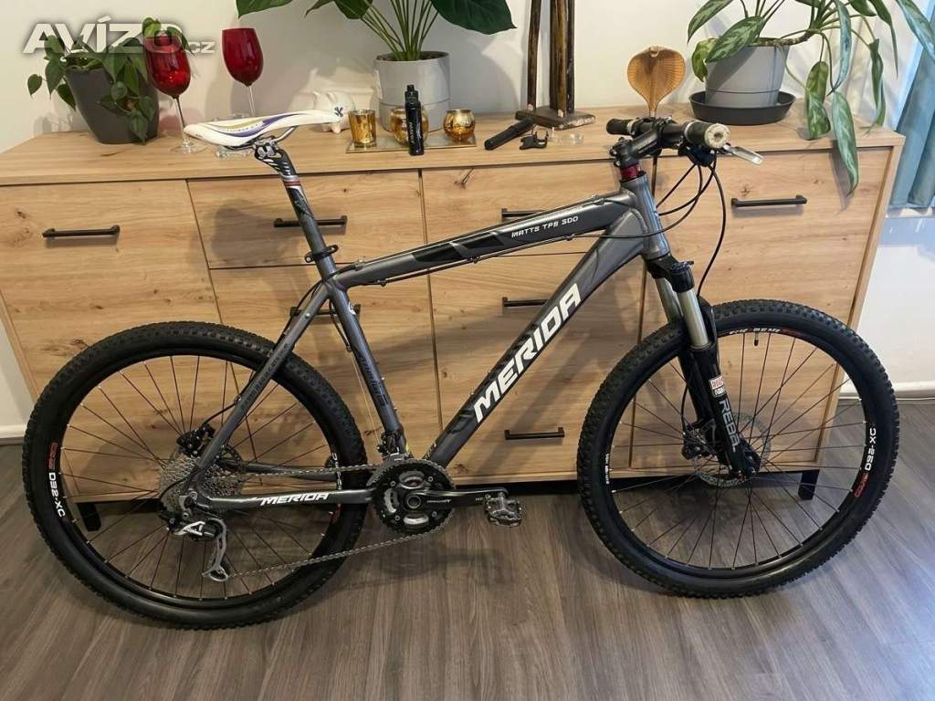 Prodám Horské kolo Merida Matts TFS 300 – RockShox Reba SL, Shimano Deore XT, Avid Juicy 7