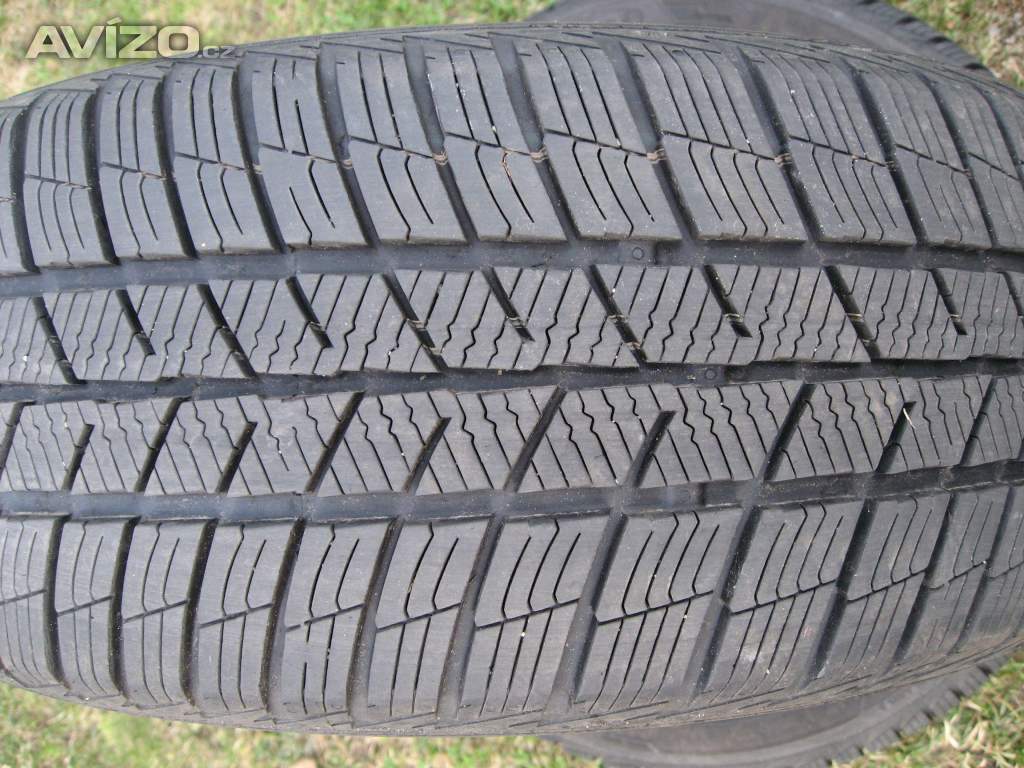 Foto inzerátu PRODÁM ZIMNÍ PNEU 195/55R15 BARUM POLARIS5 85H 2x 