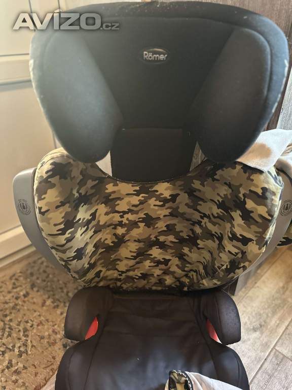 Foto inzerátu Autosedačka Britax Romer KidFIX 15-36 kg 