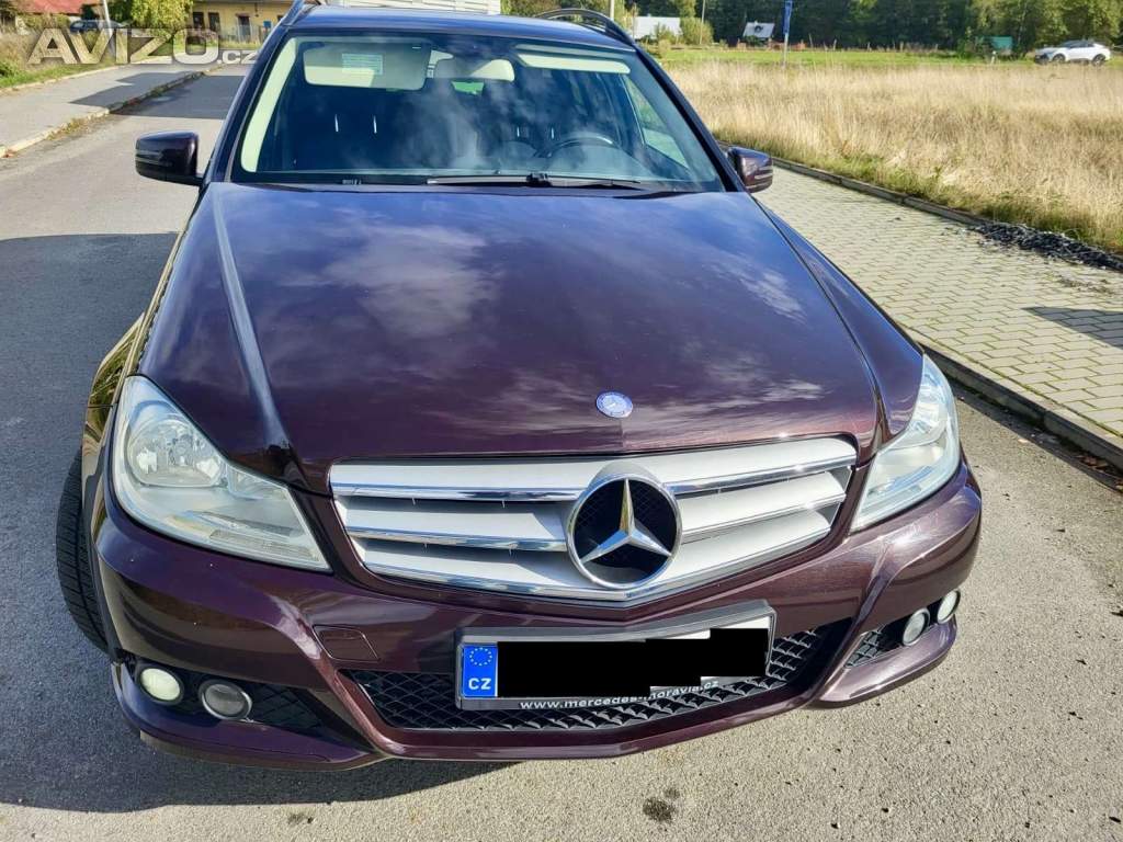 Foto inzerátu Mercedes-Benz C180 CDI r.2012 TOP STAV