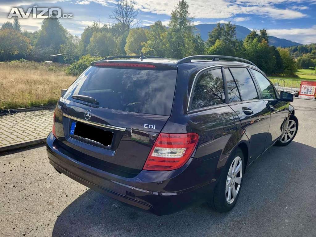 Foto inzerátu Mercedes-Benz C180 CDI r.2012 TOP STAV