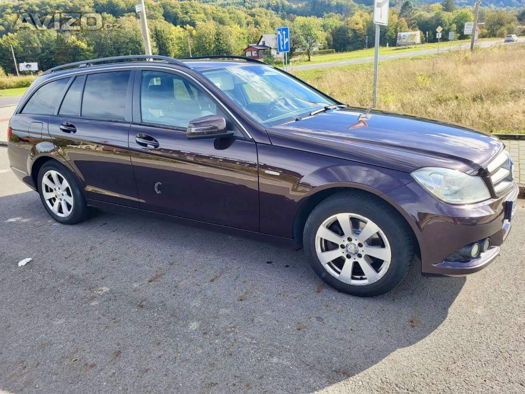 Foto inzerátu Mercedes-Benz C180 CDI r.2012 TOP STAV