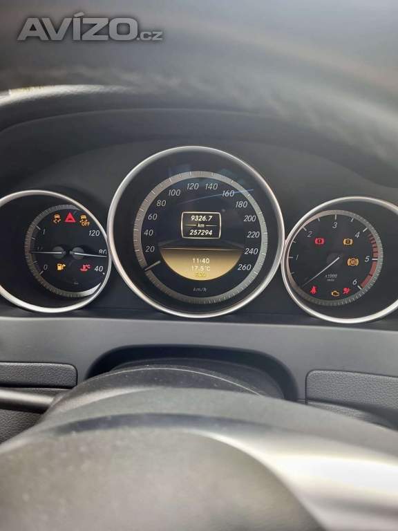 Foto inzerátu Mercedes-Benz C180 CDI r.2012 TOP STAV