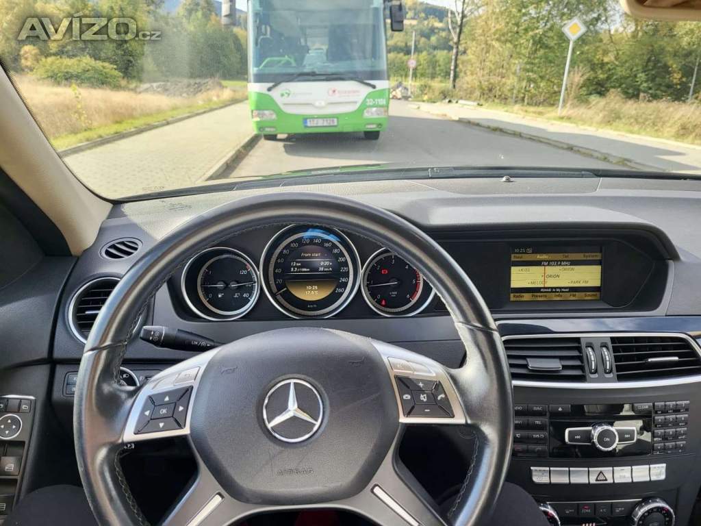 Foto inzerátu Mercedes-Benz C180 CDI r.2012 TOP STAV