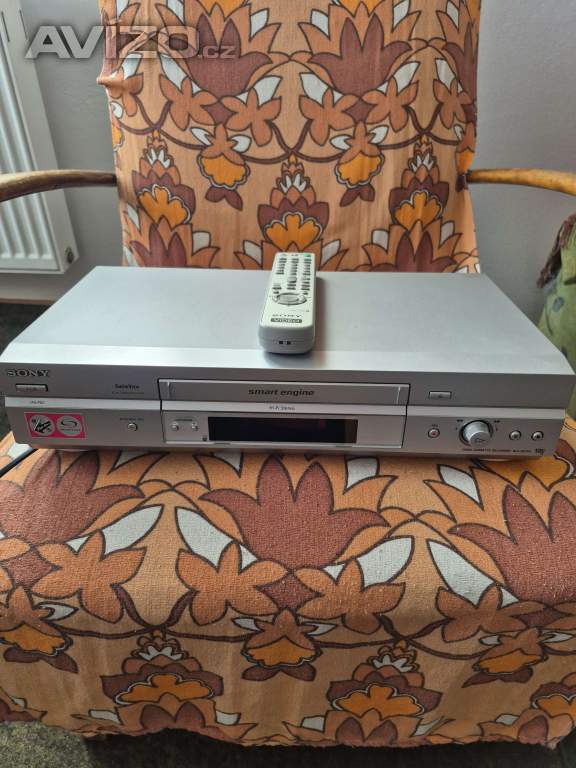 Foto inzerátu DVD a VHS videorekordéry