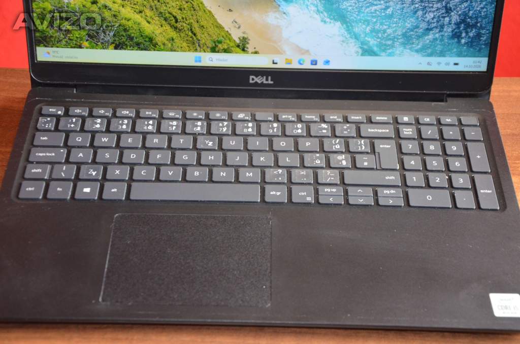 Foto inzerátu Dell Vostro 5590 i5/12GB/SSD256+256GB/záruka