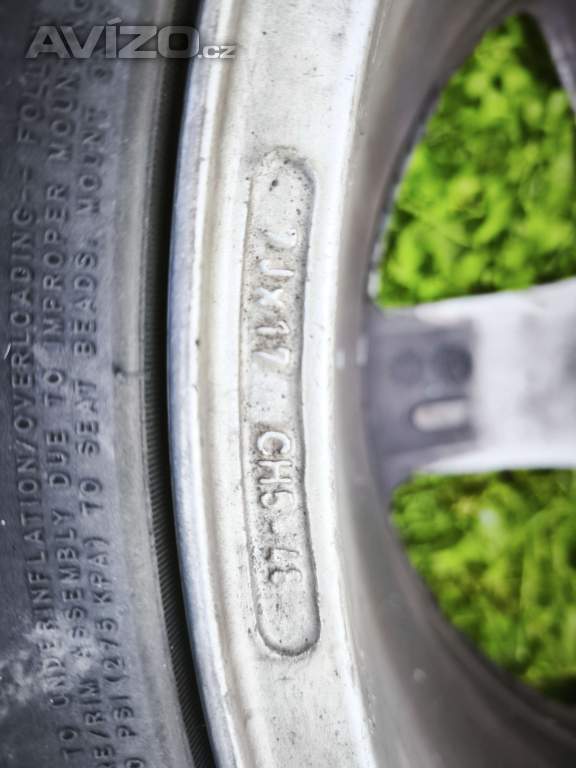 Foto inzerátu Originál alu kola Peugeot 17