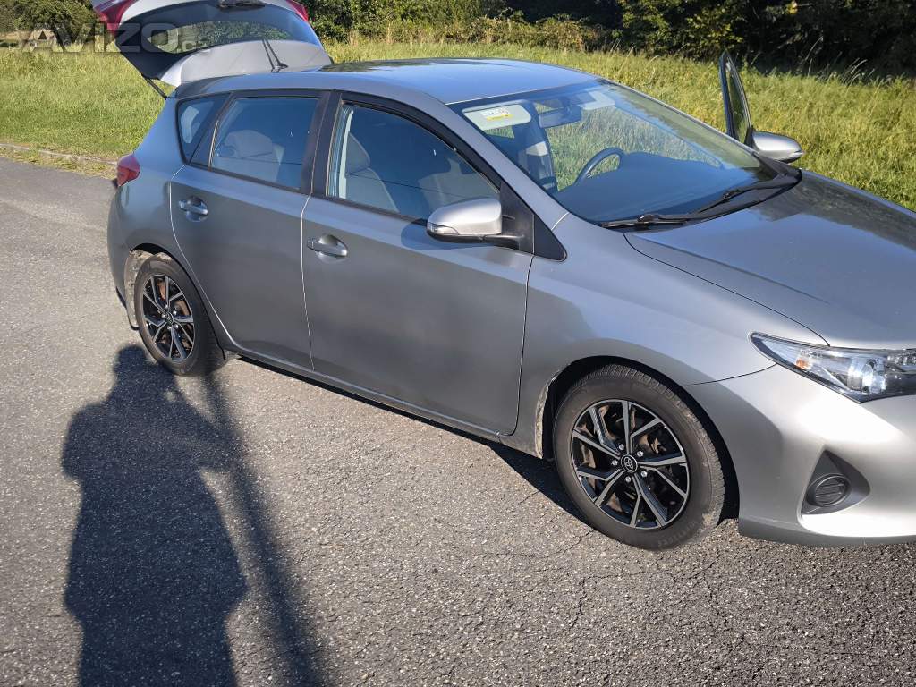 Foto inzerátu Toyota Auris 