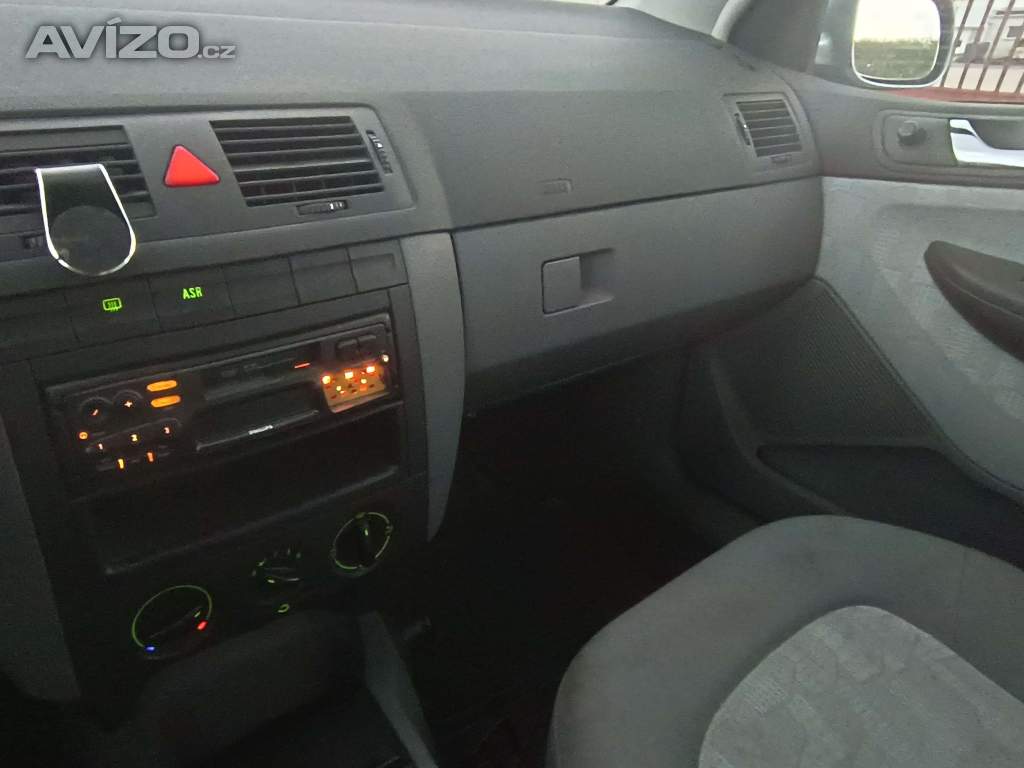 Foto inzerátu Škoda Fabia kombi 1.4 16V 74 kW, dobrý stav i vzhled 