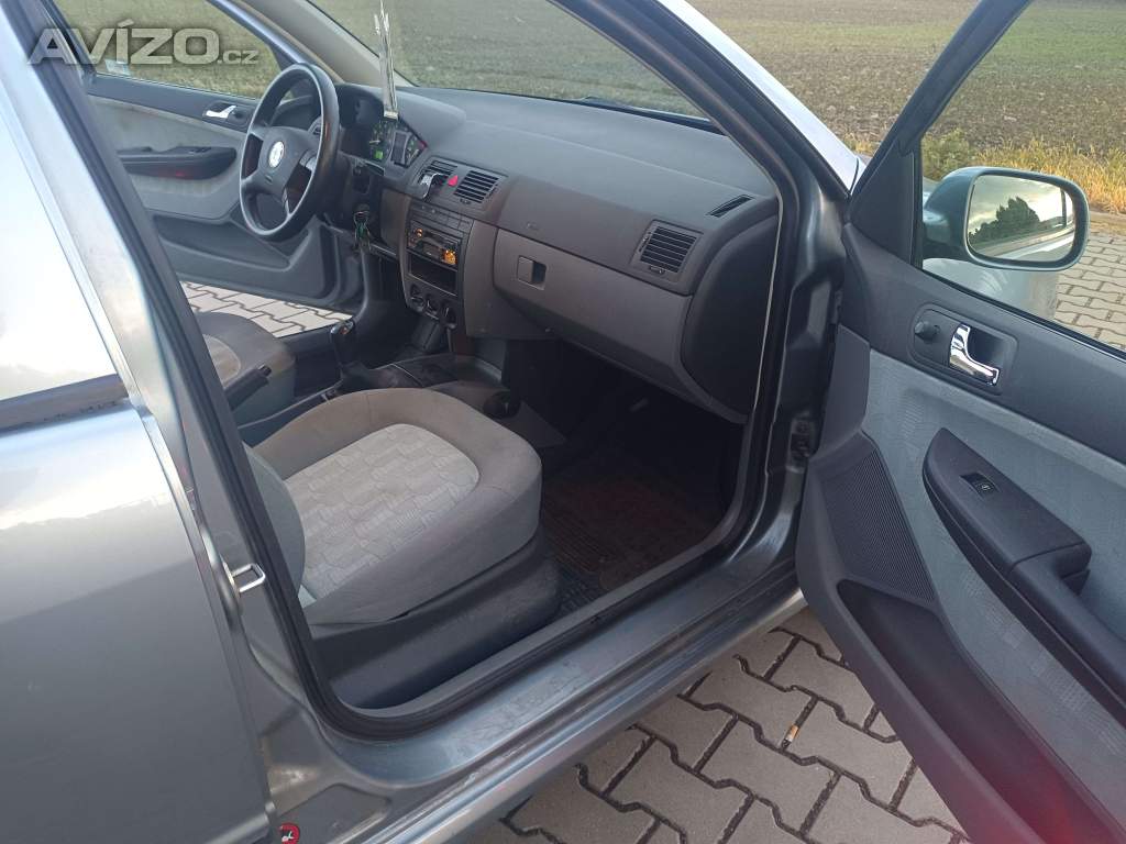 Foto inzerátu Škoda Fabia kombi 1.4 16V 74 kW, dobrý stav i vzhled 
