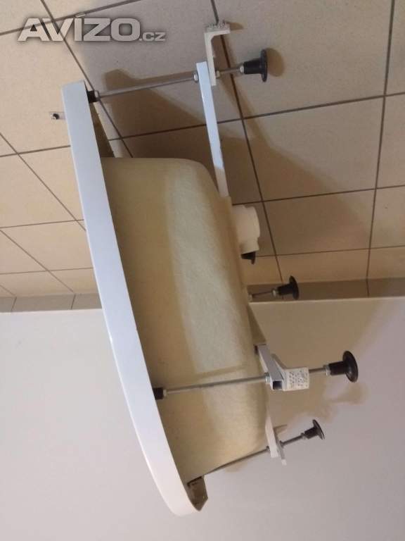 Foto inzerátu Sprchová vanička pro sprchový kout s nožičkami