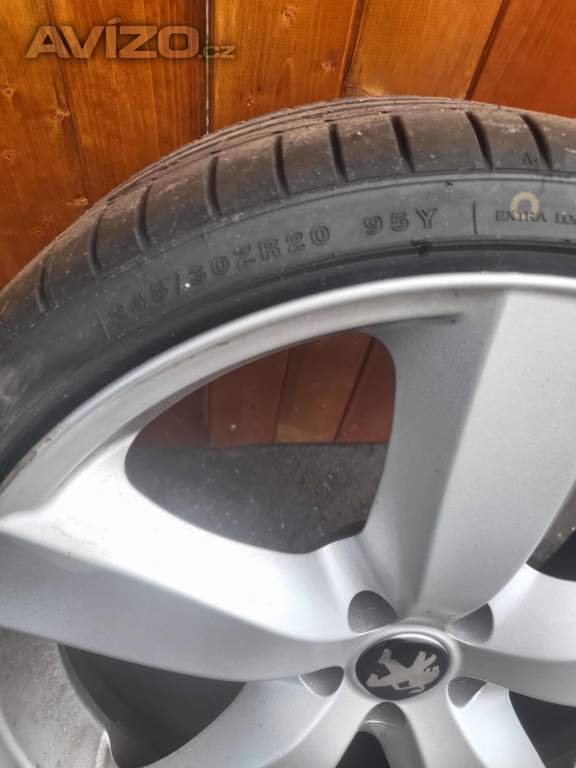 Foto inzerátu Prodám Alu kola DEZENT 20 5x108 s letními pneu 245/30 R20 