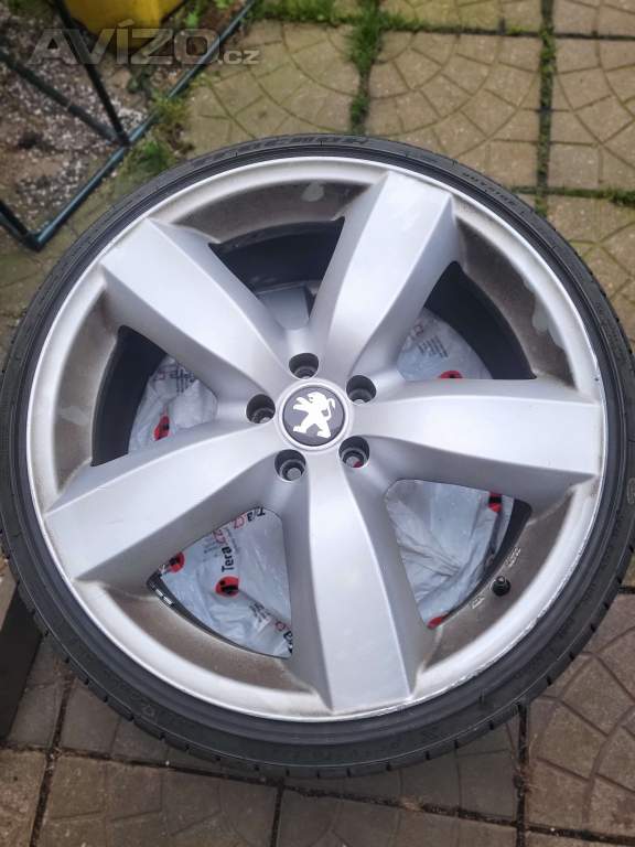 Foto inzerátu Prodám Alu kola DEZENT 20 5x108 s letními pneu 245/30 R20 