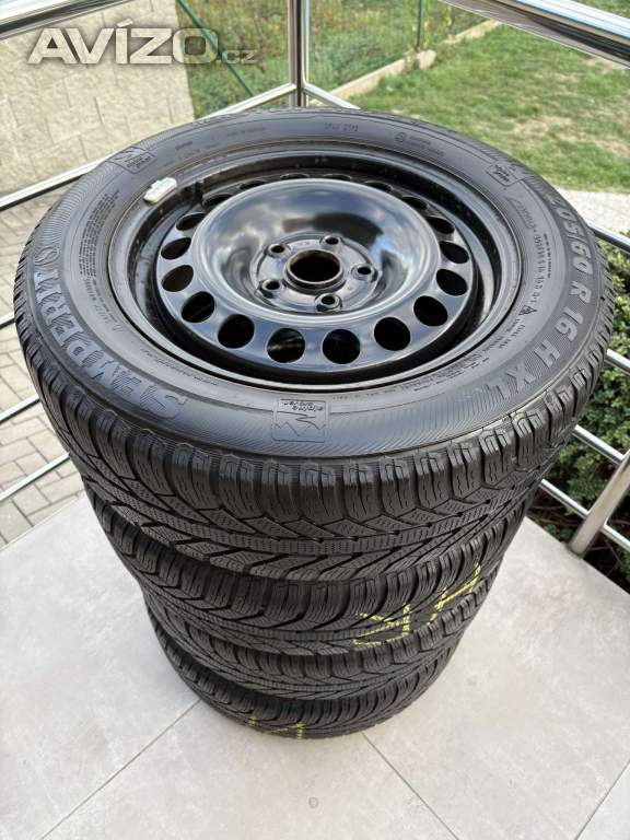 Foto inzerátu Kola na Volkswagen Touran 205/60 R16 96H M+S