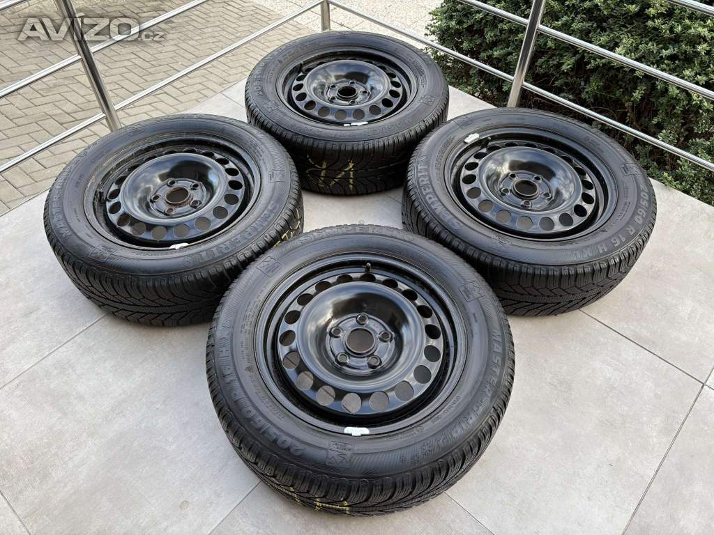 Foto inzerátu Kola na Volkswagen Touran 205/60 R16 96H M+S