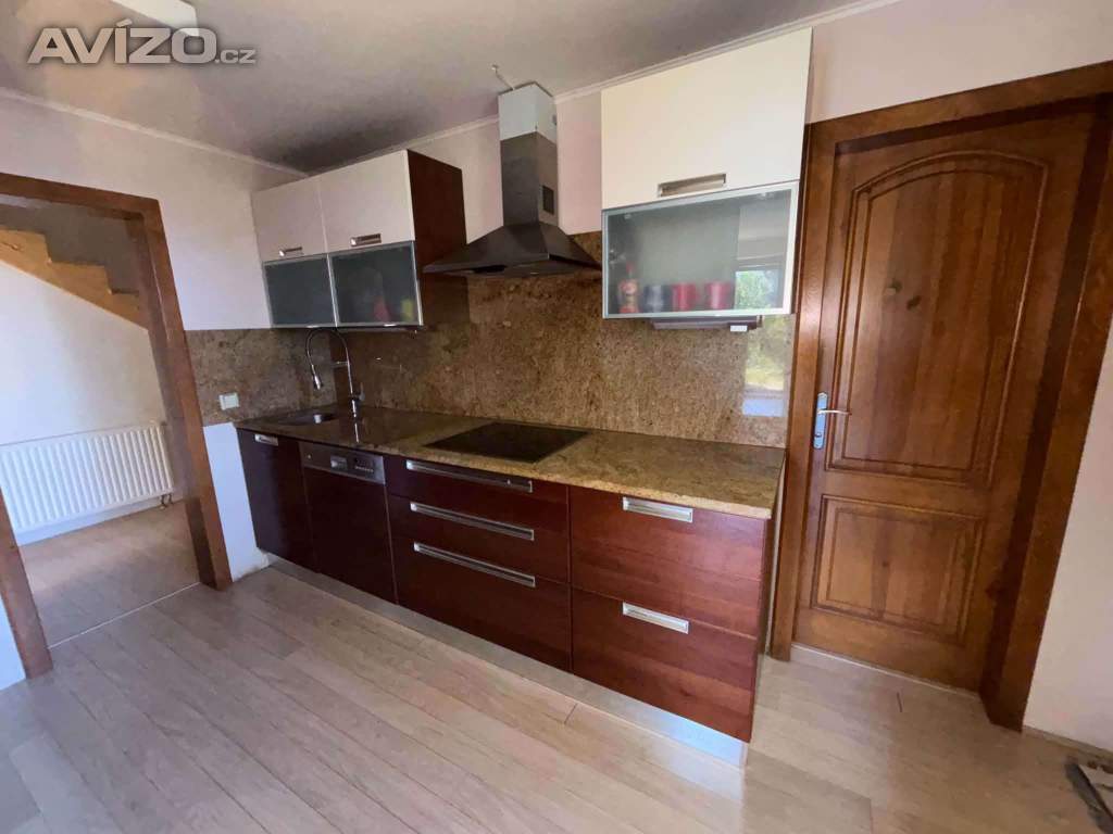Foto inzerátu RD 4+1 - 170m2 + zahrada 1240m2.+ sklep 71m2 - Frýdlant nad Ostravicí