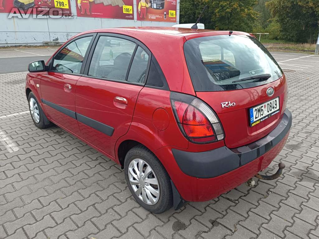 Kia Rio 1.4/71 kW, najeto pouze 112 tkm, nová STK 
