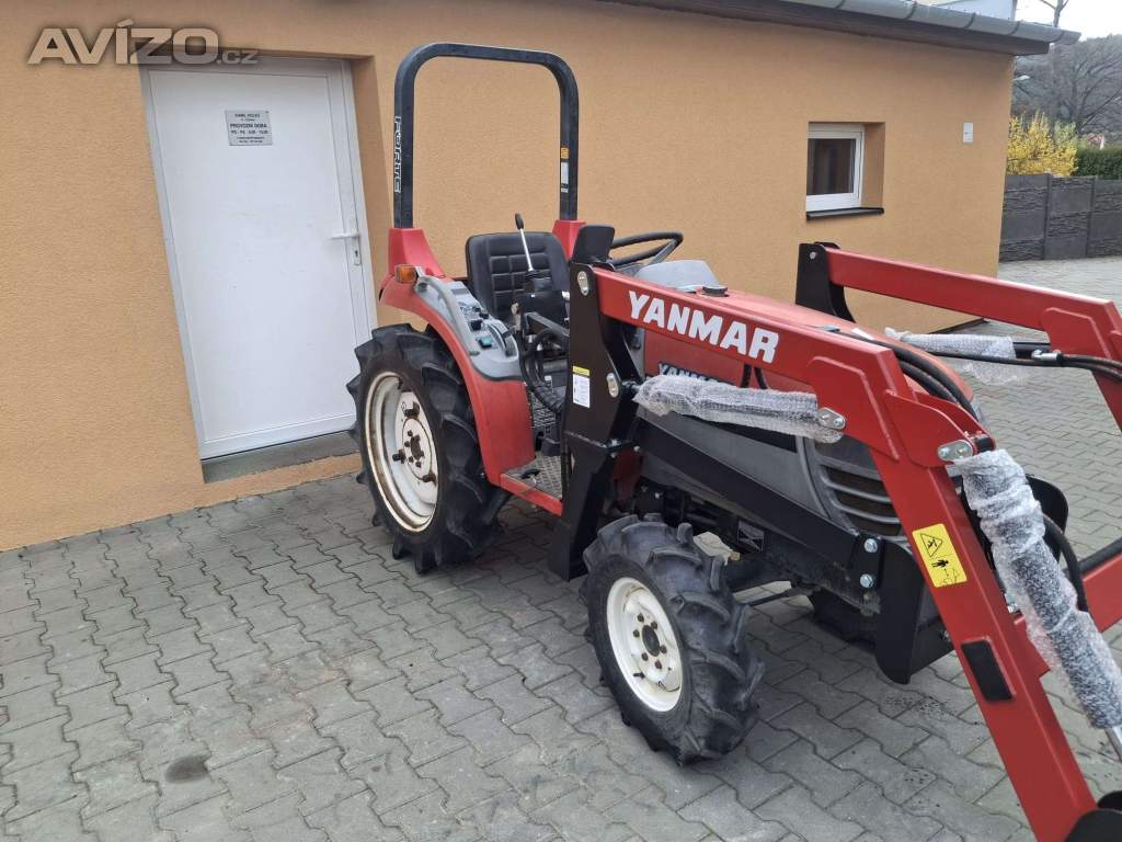 Foto inzerátu Malotraktor Yanmar AF17 s nakladačem 17 HP, 4x4