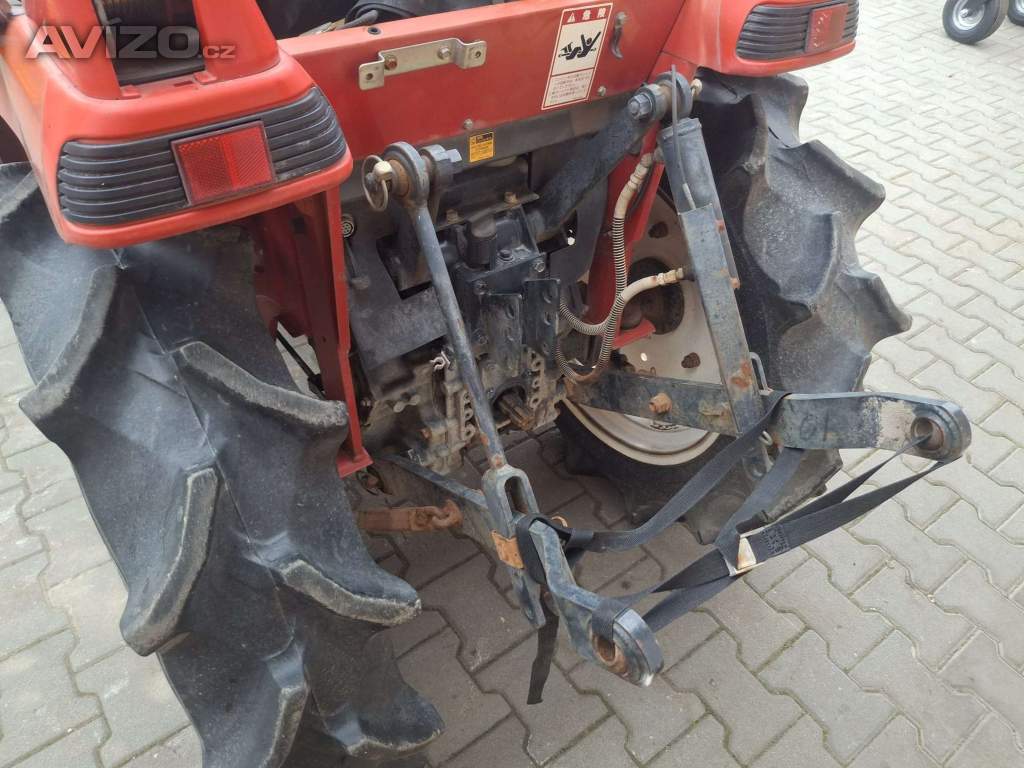 Foto inzerátu Malotraktor Yanmar AF17 s nakladačem 17 HP, 4x4