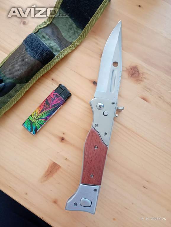Nůž vystřelovací AK47 s pouzdrem . 27cm 