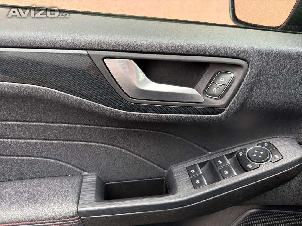 Foto inzerátu Ford Kuga 1,5 diesel