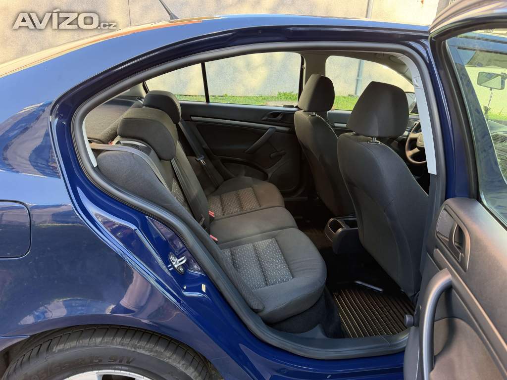 Foto inzerátu Škoda Octavia II 1.6 MPI TOUR(75 kw)